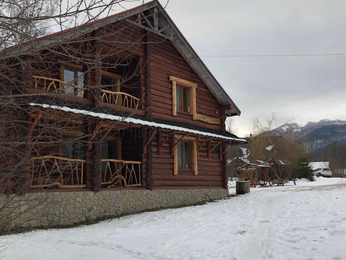 Будинок Художника Шипіт Pilipets Εξωτερικό φωτογραφία